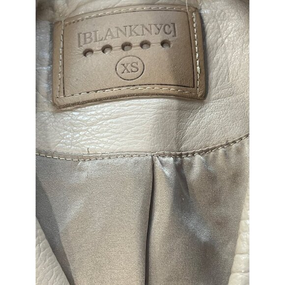 BLANK NYC Faux Leather Moto Jacket in Natural Light XSmall Womens Vegan Coat - Picture 9 of 16